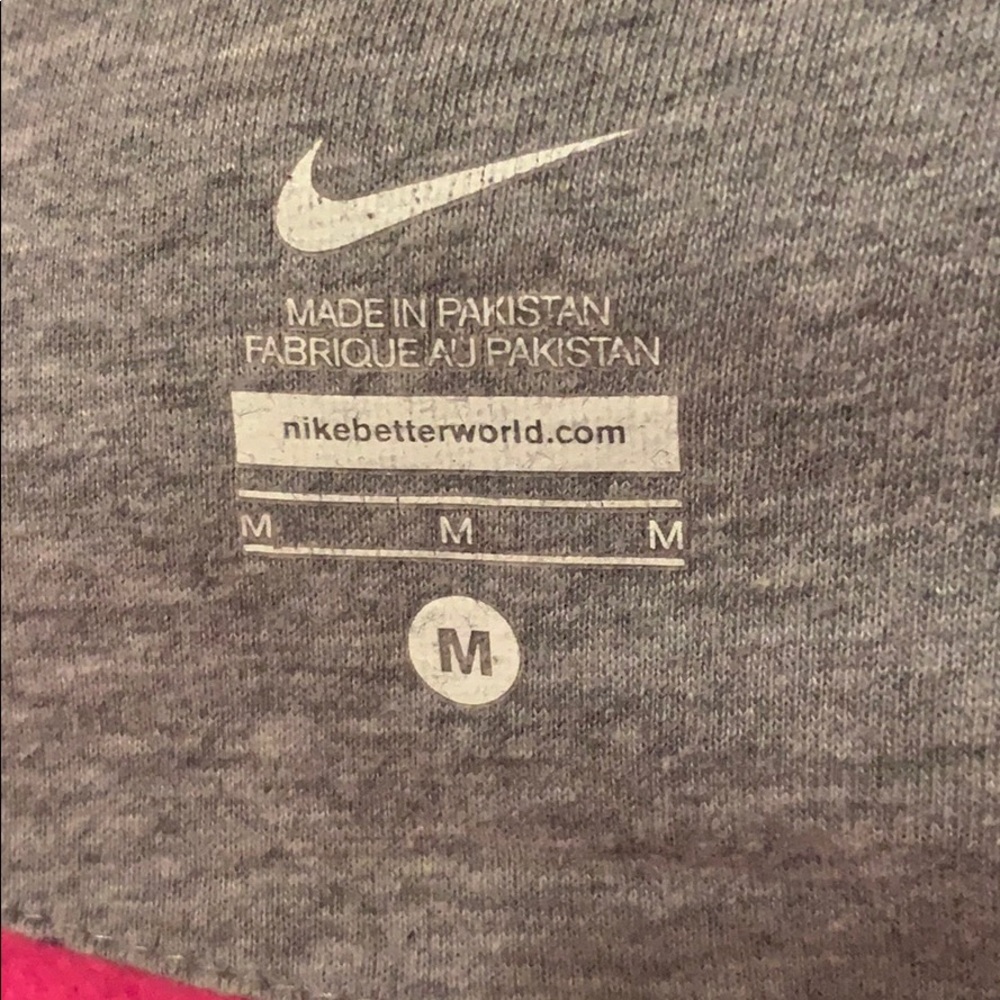 Nike jacket - Picture 2 of 3
